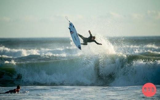 Daniel Farr: The Inside Scoop and Tips on the Life of a Pro Surfer.